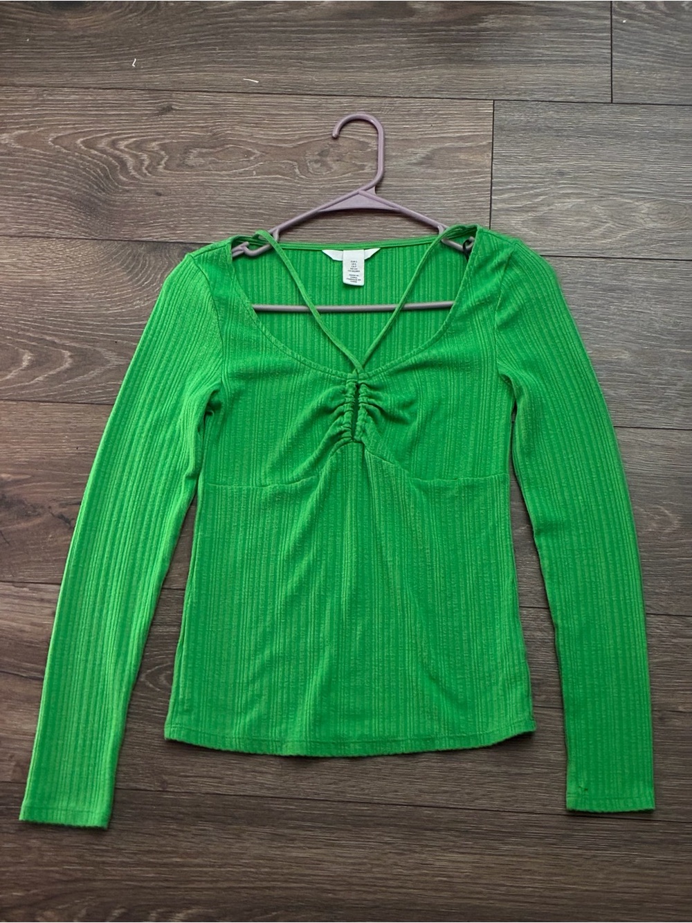 H&M Bright Green Ribbed Long Sleeve V-Neck Top